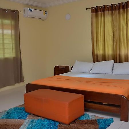 Hotel Loreto Cape Coast Exterior foto