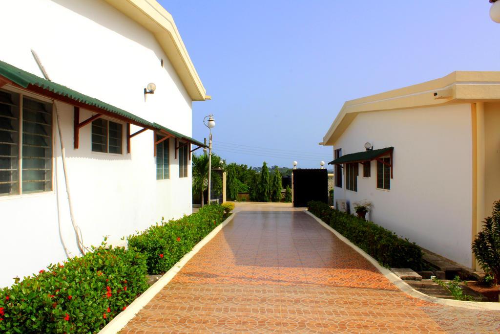 Hotel Loreto Cape Coast Exterior foto
