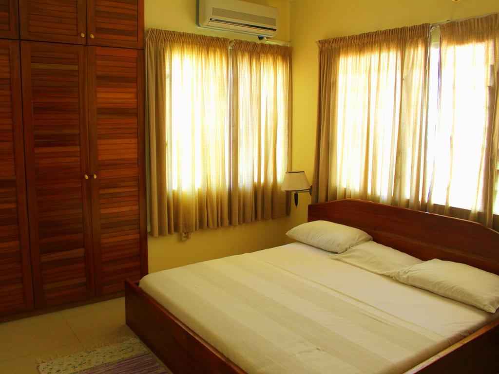 Hotel Loreto Cape Coast Exterior foto