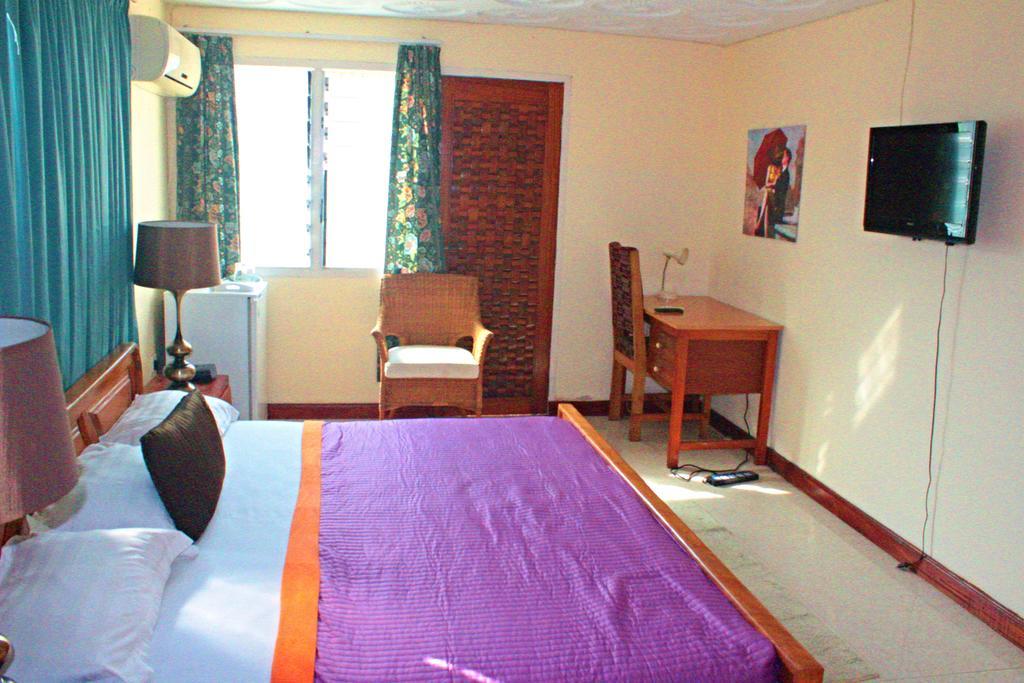Hotel Loreto Cape Coast Exterior foto