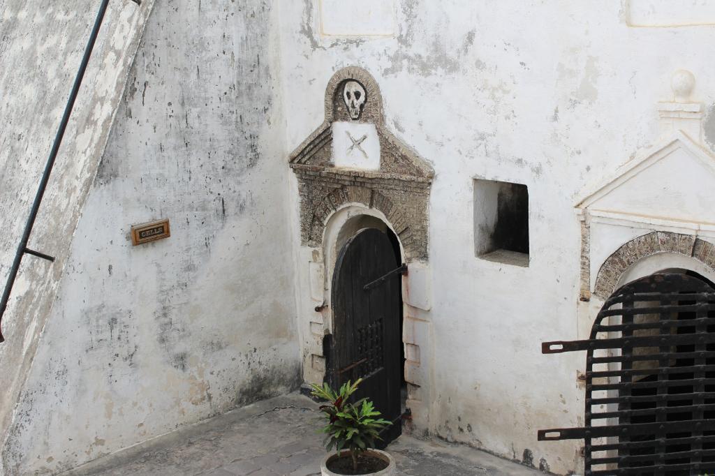 Hotel Loreto Cape Coast Exterior foto